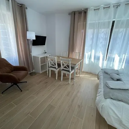Resitur Luxury 514 Seville